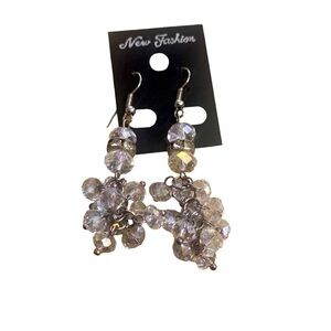 Earrings | Dangle Clear Beads Silver Shimmer Fancy New With Tags NWT